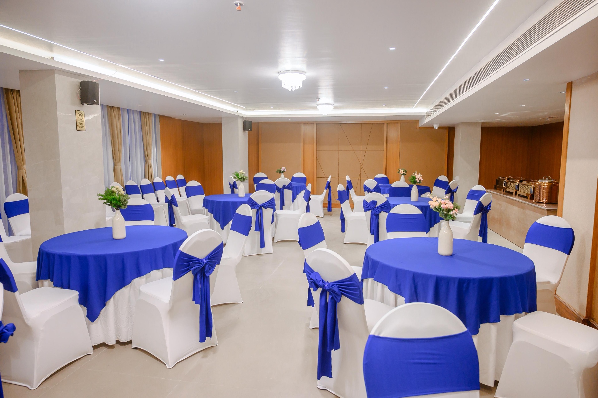 Banquet furniture — stackable chiavari, ballroom and pre-function furniture manufactured by Venus Creatives, Greater Noida, India