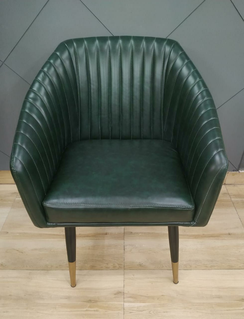 Metal Restaurant Chair VCDN922521 — VCDN922521